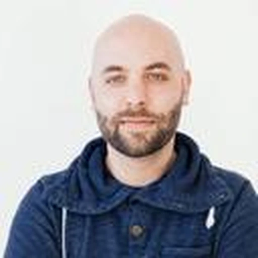 Marco P. · responsabile di magazzino